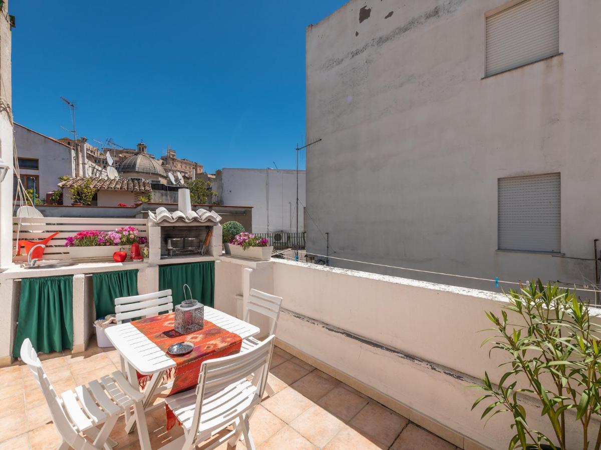 Casa Alla Marina Del Porto Di Cagliari Leilighet Eksteriør bilde