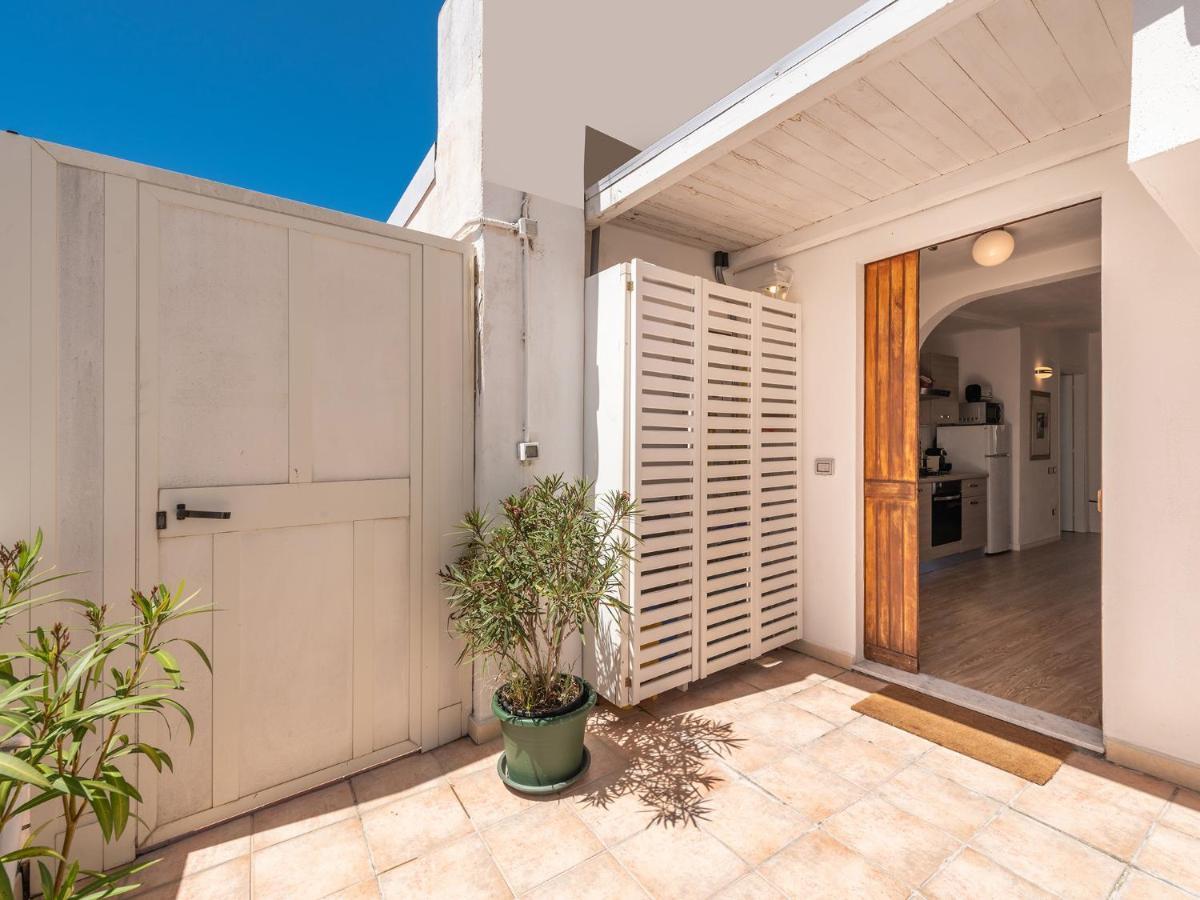 Casa Alla Marina Del Porto Di Cagliari Leilighet Eksteriør bilde