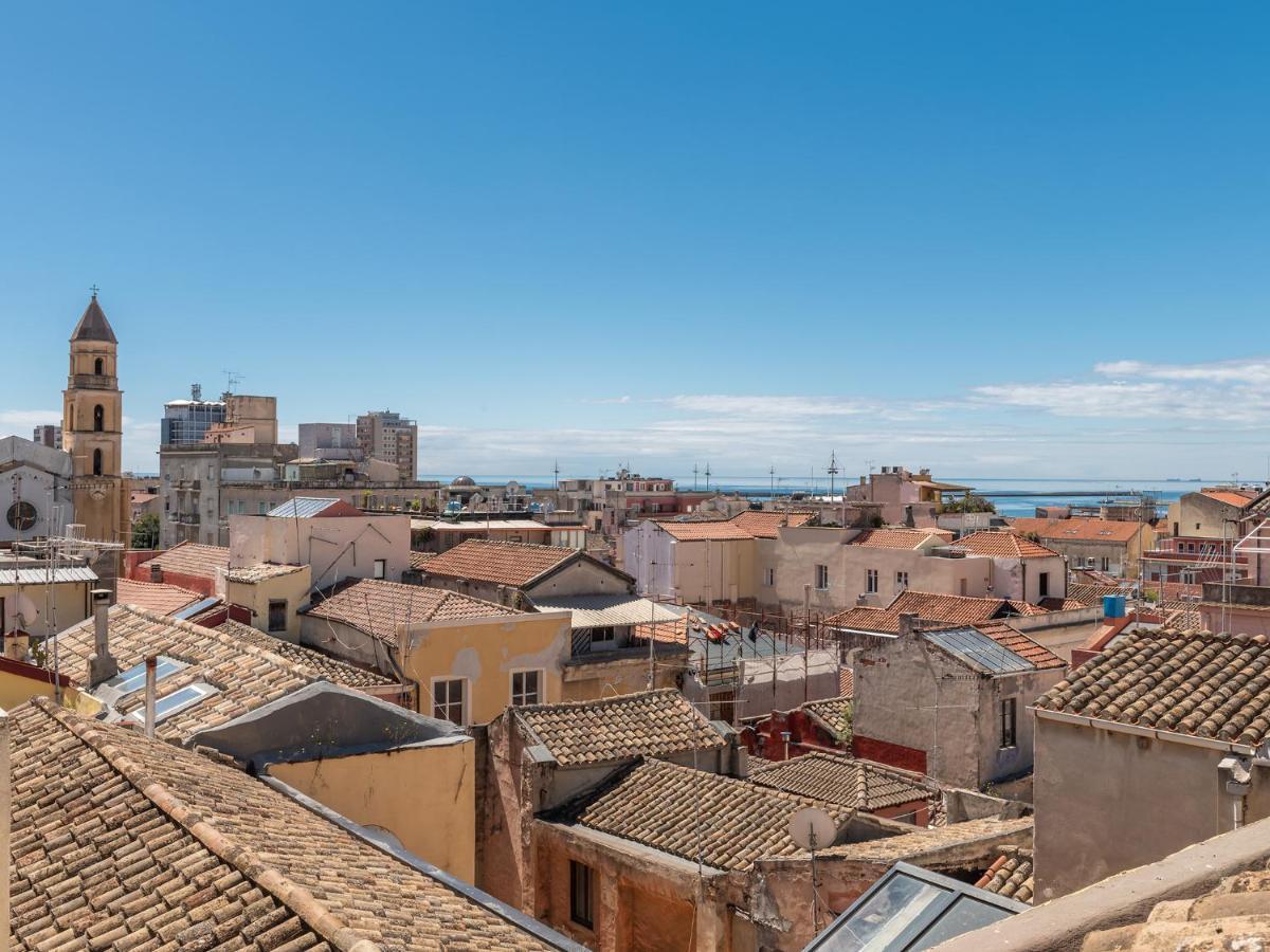 Casa Alla Marina Del Porto Di Cagliari Leilighet Eksteriør bilde